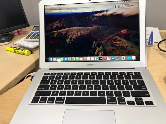 McBook Air ,2017, i7 Sequoia OS