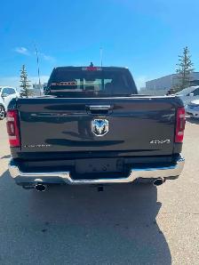 2019 Ram 1500 Limited 5.7L HEMI Crew Cab - Photo 7