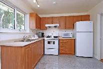 A Beautiful Furnished Unit for a Professional -North York - Photo 4