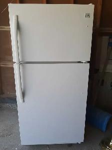 Refridgerator
