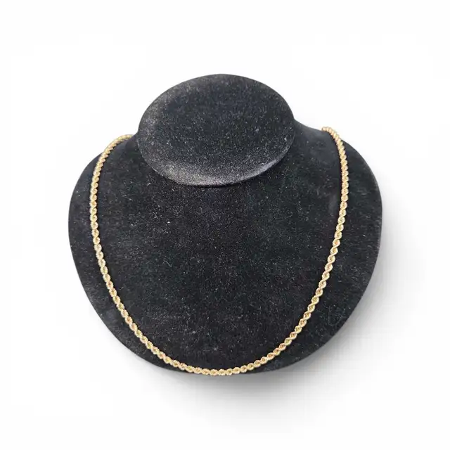 Collier en or 10K
