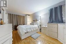 2 3 Bedroom   2 Bathroom House Available Near Central Oshawa - Photo 26