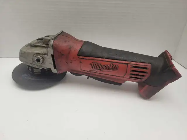 Milwaukee M18 4 1/2' Grinder Tool Only