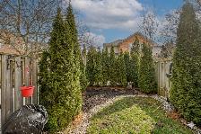 HOUSE FOR SALE IN BEAUTIFUL ANCASTER - Photo 10