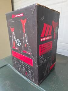 MotoMaster HD Steel Double-Lock 3-Ton Jack Stand / Axle Stands - Photo 9