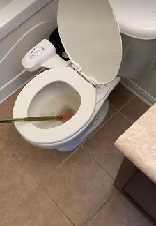 Licensed plumber - Photo 6