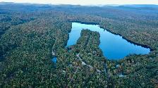 Terrain a vendre , directement sur le lac, pas de bateau moteurs - Photo 5