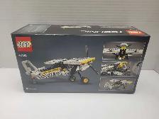 Lego Technic 42198 Bush Plane NEW - Photo 2