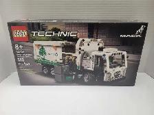 Lego Technic 42167 MACK LR Electric Garbage Truck NEW