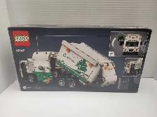 Lego Technic 42167 MACK LR Electric Garbage Truck NEW - Photo 2