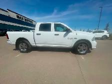 2018 Dodge Ram 1500 ST 6 SEATS 5.7L CREW CAB 4X4 6-Speed - Photo 5
