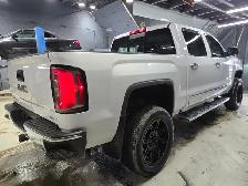 2018 GMC SIERRA SLT 5.3LI CREW CAB - FINANCEMENT 100% APPROUVER - Photo 7