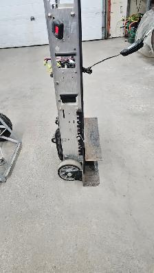 Escalera stair climber 72 h 1200 lb - Photo 2