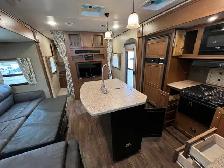 2015 OPEN RANGE HIGHLAND RIDGE 216RBSS SPACIOUS, REAR BATH - Photo 35