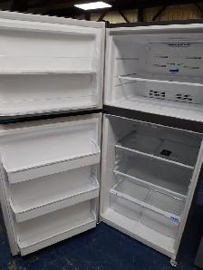Frigidaire '30' Stainless Steel Top Freezer Bottom Fridge - Photo 4