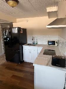 Basement apartment for rent - Photo 2