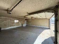 Garage / Workshop Space for Rent – North Edmonton – $650$/Month
