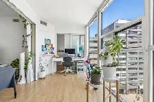 Bright 1 1 Bed Condo | King West | 746 sqft | $489,000 - Photo 11