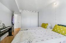 Bright 1 1 Bed Condo | King West | 746 sqft | $489,000 - Photo 14