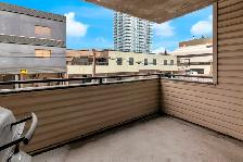 UPDATED 2 BED CONDO IN THE HEART OF SUNALTA IN DOWNTOWN CALGARY - Photo 9