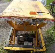 110 Volt 2000 lbs Hydraulic Scissor Lift.Made in Canada - Photo 7