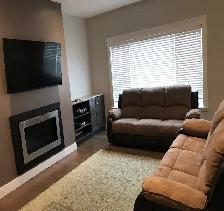 Two Story 3 Bedrooms and 2.5 Baths home for rent  in Siltstone - Photo 2