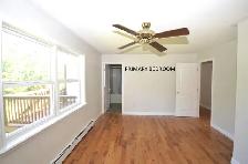23-064 Spacious family home, Kingswood Subd., DOUBLE GARAGE - Photo 11