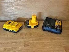 New Dewalt 20V Battery - Charger - 18V Adapter Combo