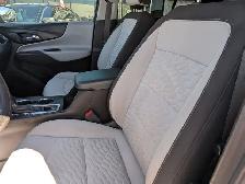 2021 Chevrolet Equinox LS WITH FRONT COLLISION ALERT! - Photo 8