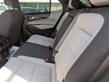 2021 Chevrolet Equinox LS WITH FRONT COLLISION ALERT! - Photo 9