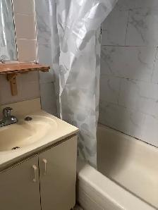 Basement for rent - Photo 4