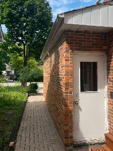 Yonge/Steels 2 Bedroom Basement Apartment for Lease - Photo 2