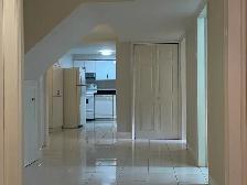 Yonge/Steels 2 Bedroom Basement Apartment for Lease - Photo 3
