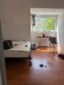1 bedroom Apt - Photo 3