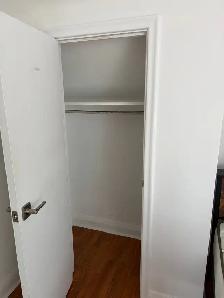 1 bedroom Apt - Photo 4