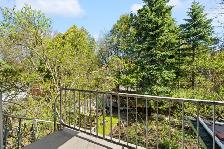 Charmant appartement bien situé! 2 balcons! - Photo 10