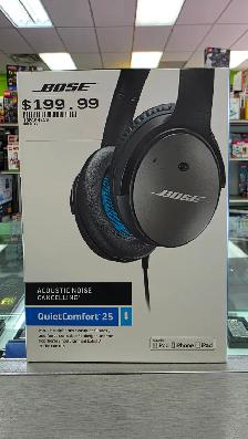 Bose QuietComfort 25 Wired Headphones - BRAND NEW