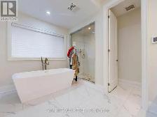 ✨ NEW LISTING : Prestigious Observatory Hill luxury home - Photo 8