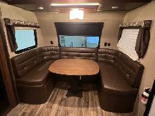 2017 Keystone Outback 332FK, FRONT KITCHEN & DINETTE SPACIOUS - Photo 32