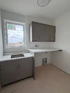 Bungalow in Oak Bluff West - Photo 5