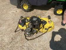 2011 John Deere X300R - Photo 2