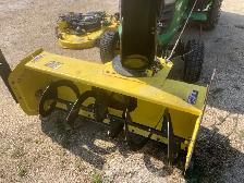 2011 John Deere X300R - Photo 5