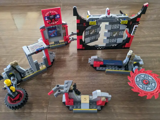 Lego Ninjago - S.O.G. Headquarters