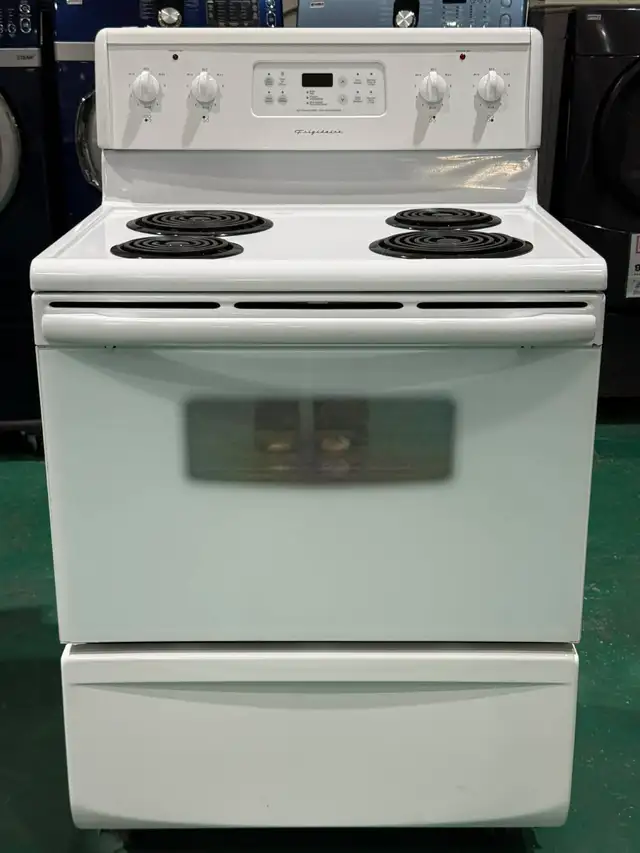 Frigidaire Coil Top CFEF357CS1 (S4254) $395 Free Delivery