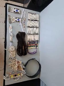 10pc Native Ladies Traditional (30962787) - Photo 2