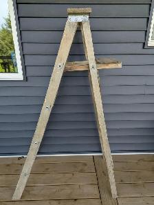 Antique ladder - Photo 2