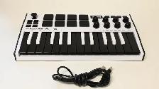 Akai MPK MINI MKIII 25-Key Keyboard Controller USED good