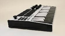 Akai MPK MINI MKIII 25-Key Keyboard Controller USED good - Photo 3