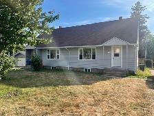 Three bedroom duplex for rent in Cornwallis Park - 1500/mo.
