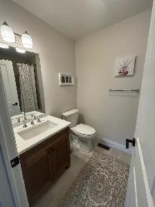 Blue Mountain - Room for Rent - Photo 2